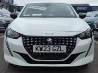 Second-hand Peugeot 208 Allure+ 100 CP (73 kW) 2023 Alb Hatchback