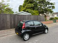 Second-hand Peugeot 107 Active 68 CP (50 kW) 2014 Negru Hatchback