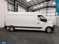 Używany Renault Master Business 135 KM (99 kW) 2023 Biały Minivan