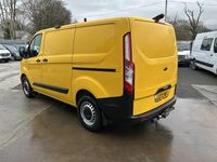 Used Ford Transit Custom 130 HP (95 kW) 2022 Yellow Van