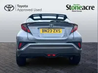 Używany Toyota C-HR 122 KM (89 kW) 2023 Szary SUV