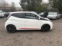 Second-hand Toyota Aygo x-press 2018 Alb Hatchback