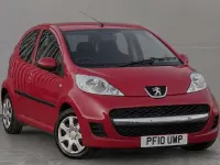 Used Peugeot 107 68 HP (50 kW) 2010 Red Hatchback
