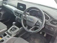 Used Ford Focus Zetec 120 HP (88 kW) 2020 Blue Hatchback