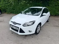 Used Ford Focus Zetec 125 HP (91 kW) 2013 White Hatchback