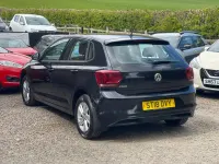 Usado VW Polo SE 95 CV (69 kW) 2018 Negro Utilitario