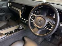 Used Volvo V60 Ultimate 161 HP (118 kW) 2023 Estate