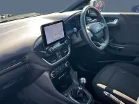 Begagnad Ford Puma ST-Line 2023 Vit SUV