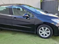 Second-hand Peugeot 308 Active 92 CP (67 kW) 2013 Negru Hatchback