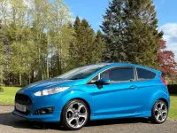 Used Ford Fiesta Zetec 125 HP (91 kW) 2013 Blue Hatchback