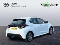 Used Toyota Yaris Hybrid 116 HP (85 kW) 2024 White Hatchback