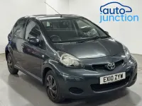 Used Toyota Aygo 67 HP (49 kW) 2010 Grey Hatchback