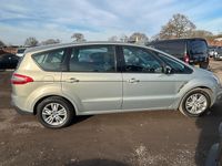 Begagnad Ford S-MAX Zetec 140 HK (102 kW) 2010 Silver Minibuss