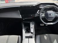 Second-hand Peugeot 308 GT 134 CP (98 kW) 2025 Alb Hatchback