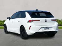 Used Vauxhall Astra S 130 HP (95 kW) 2024 White Hatchback