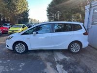 Used Vauxhall Zafira Design Edition 2017 White MPV
