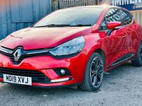 Used Renault Clio IV Iconic 90 HP (66 kW) 2019 Red Hatchback