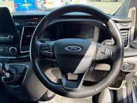 Used Ford Transit Custom Limited 130 HP (95 kW) 2023 Silver Van