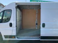 Used Peugeot Boxer 140 HP (102 kW) 2022 White Van