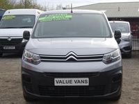 Used Citroën Berlingo 100 HP (73 kW) 2023 Grey MPV
