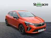 New Renault Clio Techno 145 HP (106 kW) 2026 Orange Hatchback