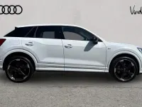 Used Audi Q2 Black Edition 147 HP (108 kW) 2023 White SUV