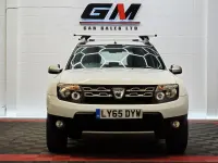 Used Dacia Duster Lauréate 2016 White SUV