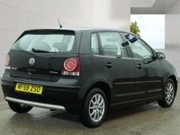 Usado VW Polo 80 HP (58 kW) 2008 Preto Citadino
