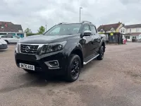 Używany Nissan Navara Tekna 2020 Czarny Pickup