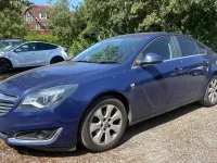 Used Vauxhall Insignia SRi 140 HP (102 kW) 2014 Blue Hatchback