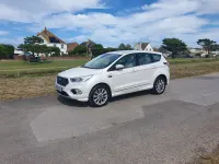 Used Ford Kuga Vignale 182 HP (133 kW) 2018 Pearlescent white SUV