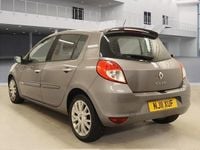Used Renault Clio II Dynamique 2011 Grey Hatchback