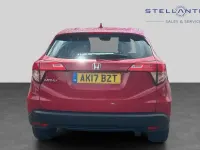 Used Honda HR-V SE 128 HP (94 kW) 2017 Red SUV