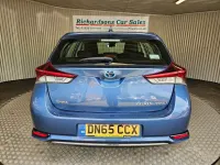 Used Toyota Auris Hybrid Business Edition 2015 Blue Hatchback