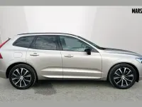 Używany Volvo XC60 Ultimate 455 KM (334 kW) 2023 Złoty SUV