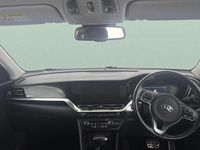 Used Kia Niro 141 HP (103 kW) 2021 Silver SUV