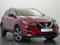 Used Nissan Qashqai N-Connecta 115 HP (84 kW) 2018 Red SUV