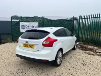 Used Ford Focus Zetec 2013 White Hatchback