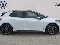 Used VW ID.3 Pro 150 kW (204 HP) 2025 White Hatchback