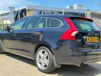 Used Volvo V60 SE Lux 150 HP (110 kW) 2015 Blue Estate
