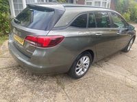 Second-hand Vauxhall Astra 110 CP (80 kW) 2019 Gri Break