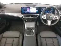 Usado BMW 320 M Sport 184 HP (135 kW) 2024 Azul Carrinha