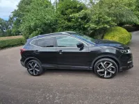 Used Nissan Qashqai Tekna 2017 Black SUV