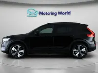 Usado Volvo XC40 Core 169 kW (231 HP) 2023 SUV