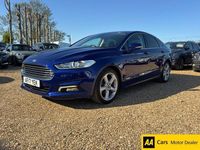 Begagnad Ford Mondeo Titanium 180 HK (132 kW) 2017 Blå Halvkombi