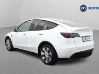 Used Tesla Model Y Standard Range 219 kW (299 HP) 2024 White SUV