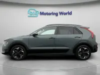 Used Kia e-Niro 147 kW (201 HP) 2023 Green SUV
