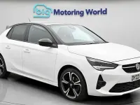 Used Vauxhall Corsa Edition 131 HP (96 kW) 2022 White Hatchback