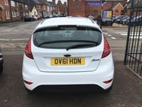 Used Ford Fiesta 82 HP (60 kW) 2011 White Hatchback