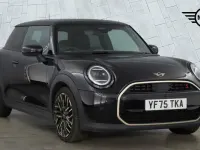 Used Mini Cooper S Hatch 201 HP (147 kW) 2025 Black Hatchback